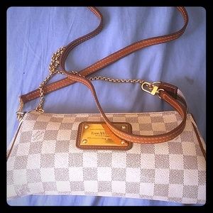 LV purse